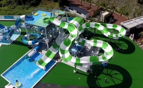 Double raft slide in the water park