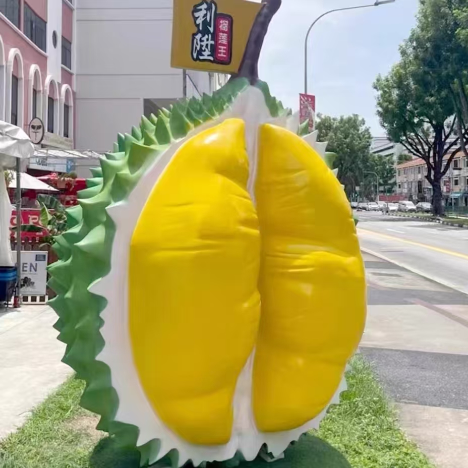 Plant foam sculpture