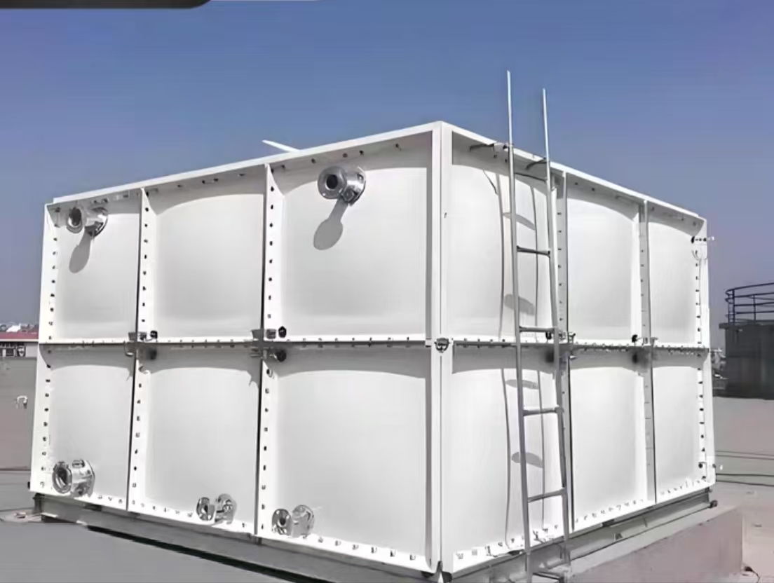 Square SMC water tank