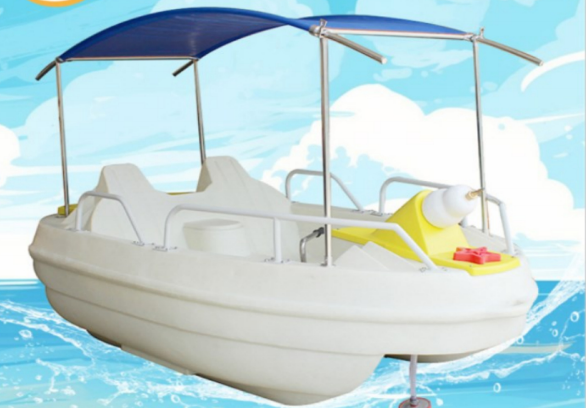 Romantic and leisurely water warfare boat