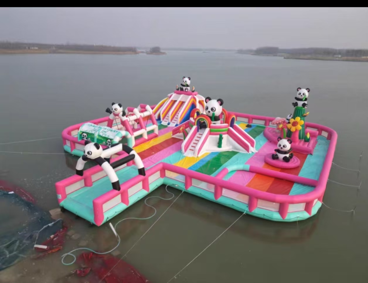 Water Panda Castle Slide
