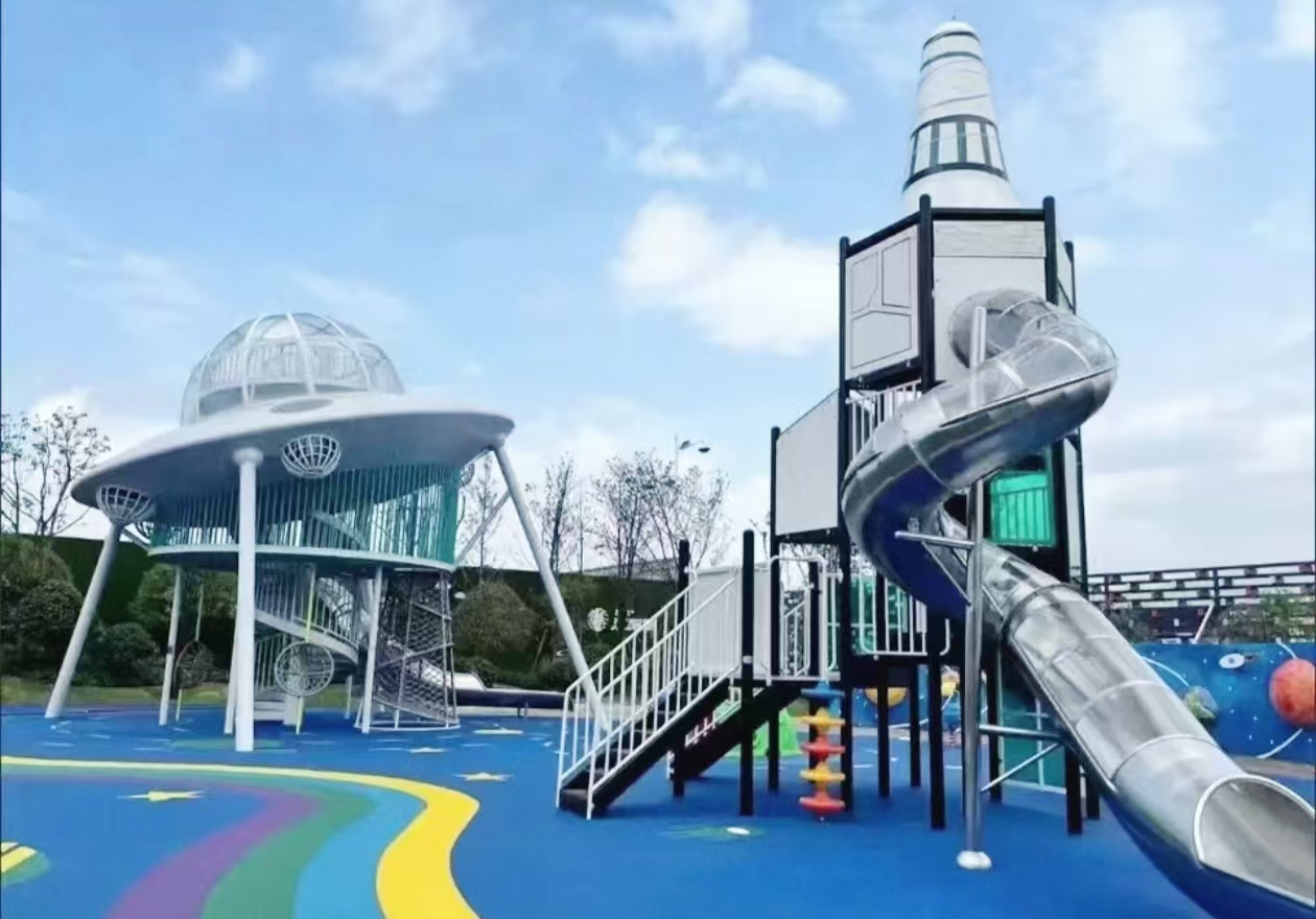 Spaceship slide
