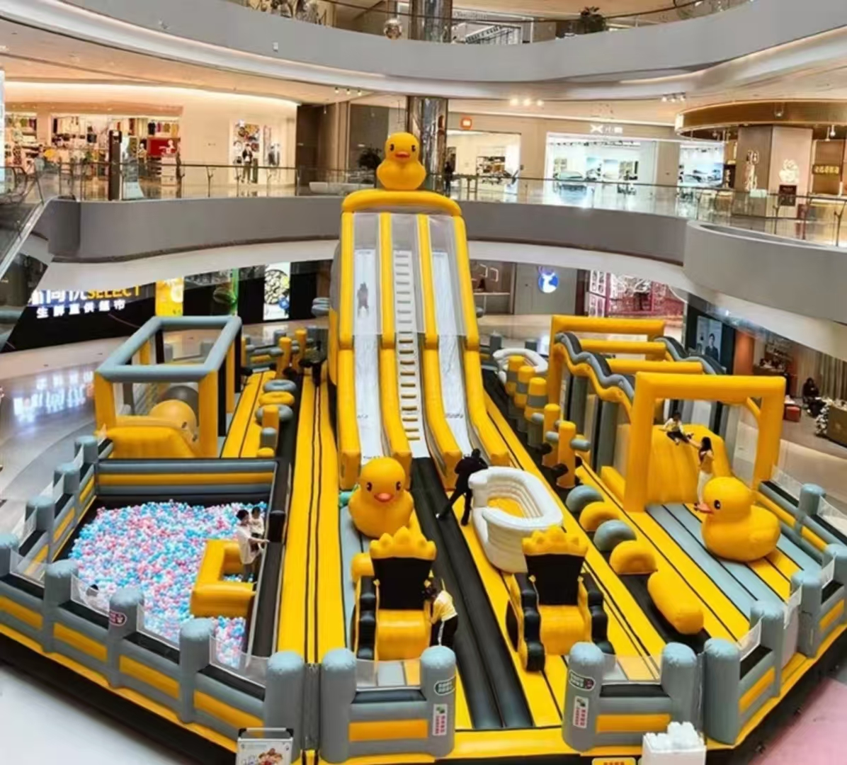 Large indoor amusement inflatable castle